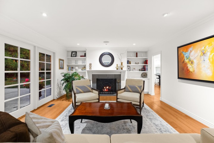 Photo 15 at 885 Margaree Place, Cedardale, West Vancouver
