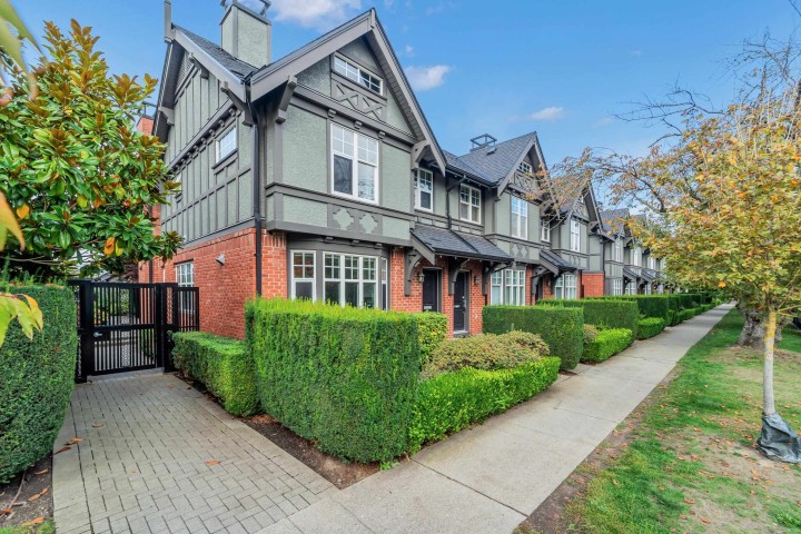 Photo 1 at 5603 Willow Street, Cambie, Vancouver West
