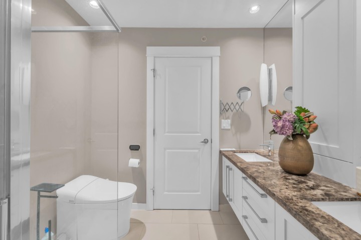 Photo 18 at 5603 Willow Street, Cambie, Vancouver West