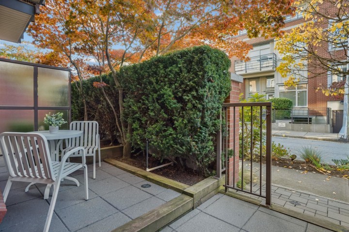 Photo 23 at 2818 Watson Street, Mount Pleasant VE, Vancouver East