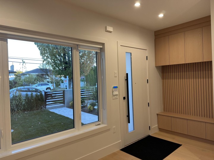 Photo 9 at 1 - 6991 Kerr Street, Killarney VE, Vancouver East