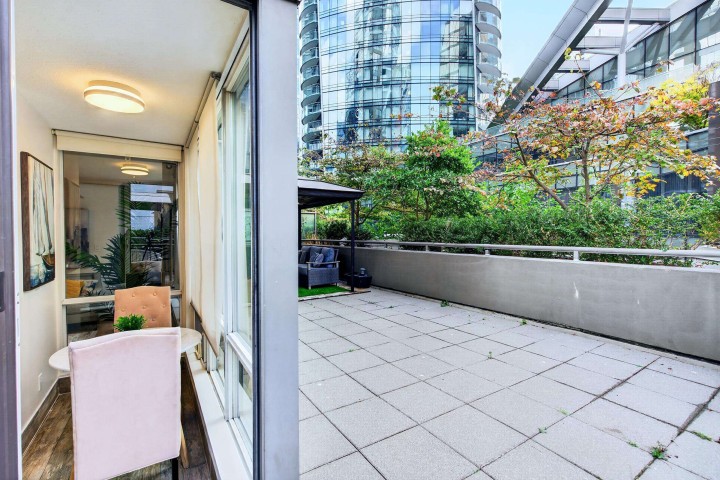Photo 26 at 506 - 1166 Melville Street, Coal Harbour, Vancouver West
