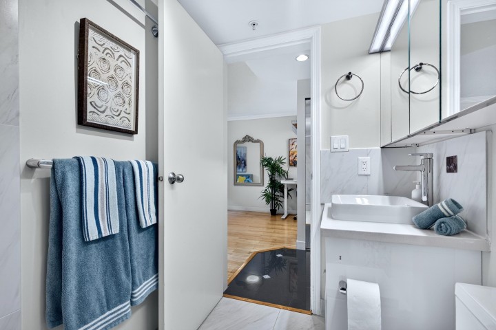 Photo 36 at 506 - 1166 Melville Street, Coal Harbour, Vancouver West