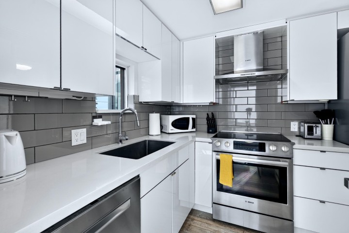 Photo 31 at 506 - 1166 Melville Street, Coal Harbour, Vancouver West
