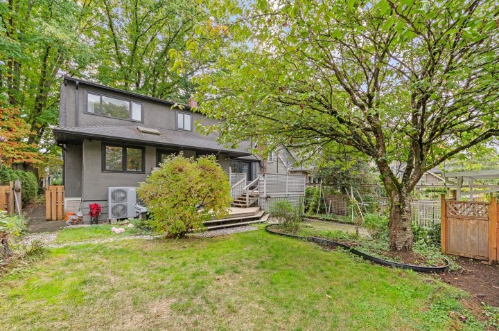 Photo 27 at 2923 W 32nd Avenue, MacKenzie Heights, Vancouver West