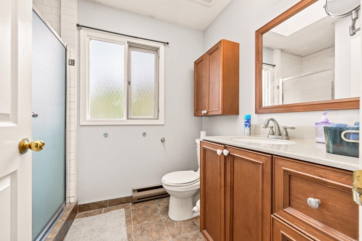 Photo 13 at 2923 W 32nd Avenue, MacKenzie Heights, Vancouver West