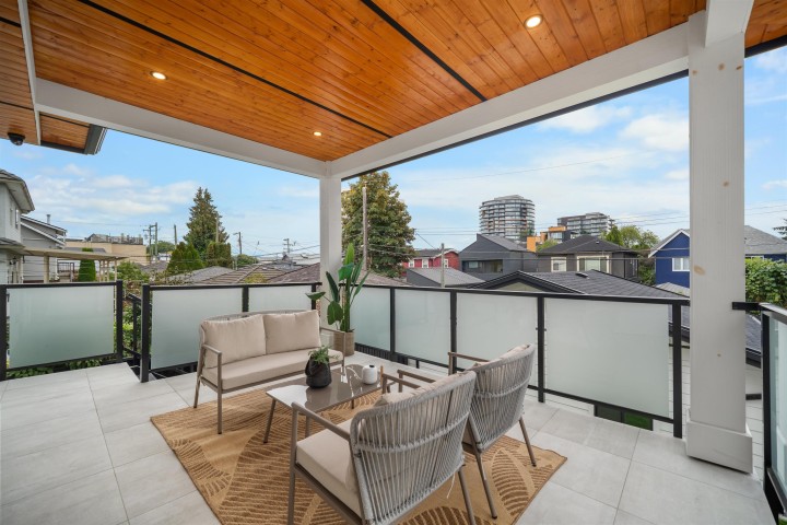 Photo 18 at 1554 W 66th Avenue, S.W. Marine, Vancouver West