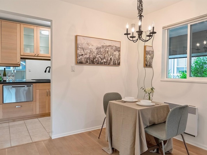 Photo 8 at 7 - 3250 W 4th Avenue, Kitsilano, Vancouver West