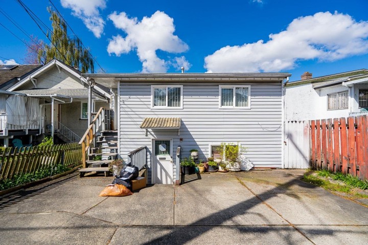 Photo 30 at 4712 Victoria Drive, Victoria VE, Vancouver East
