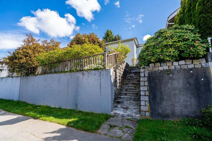 Photo 33 at 4712 Victoria Drive, Victoria VE, Vancouver East