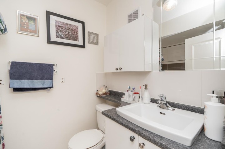Photo 15 at 4712 Victoria Drive, Victoria VE, Vancouver East