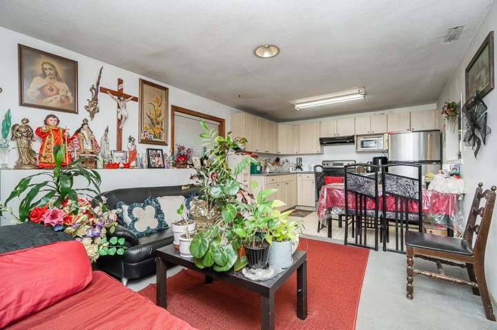 Photo 21 at 4712 Victoria Drive, Victoria VE, Vancouver East
