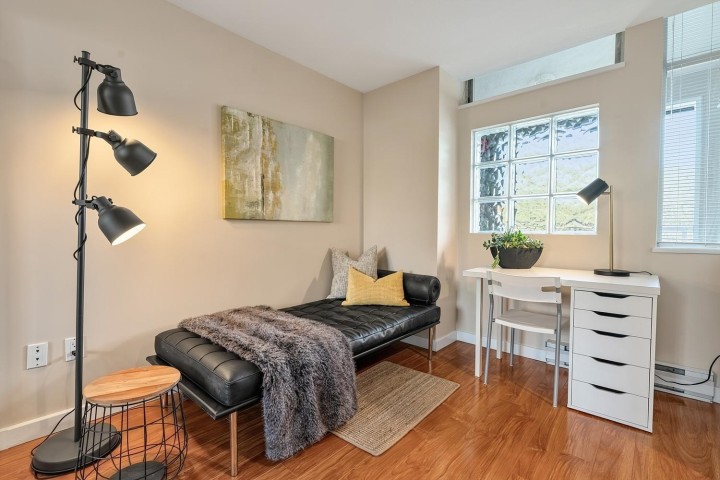 Photo 6 at 302 - 2020 E Kent Avenue, South Marine, Vancouver East