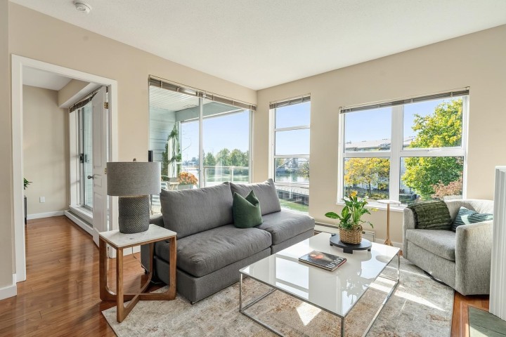 Photo 17 at 302 - 2020 E Kent Avenue, South Marine, Vancouver East