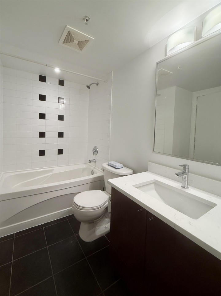 Photo 18 at 1104 - 933 Hornby Street, Downtown VW, Vancouver West