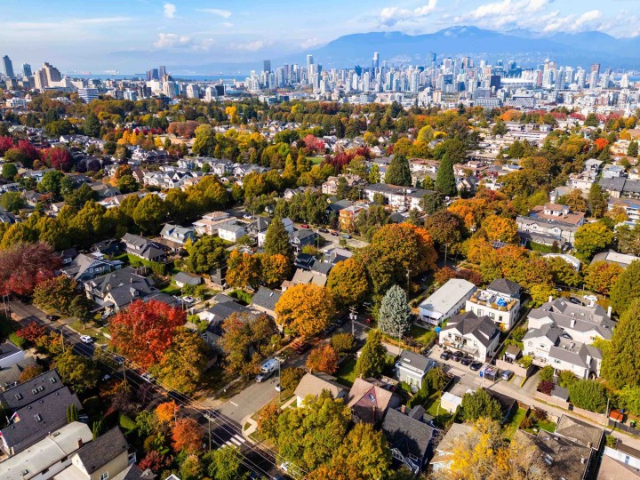 Photo 15 at 111 E 18th Avenue, Main, Vancouver East
