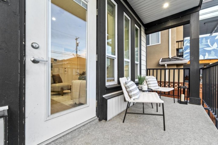Photo 17 at 2216 Mannering Avenue, Victoria VE, Vancouver East