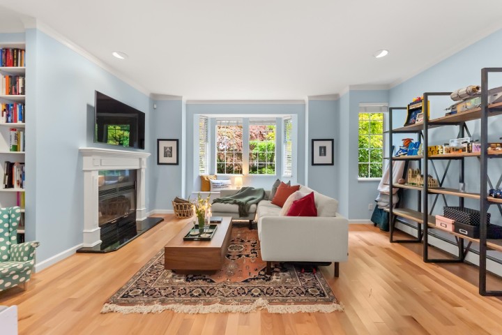 Photo 2 at 2146 W 14th Avenue, Kitsilano, Vancouver West