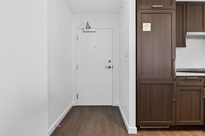 Photo 6 at 1702 - 5515 Boundary Road, Collingwood VE, Vancouver East