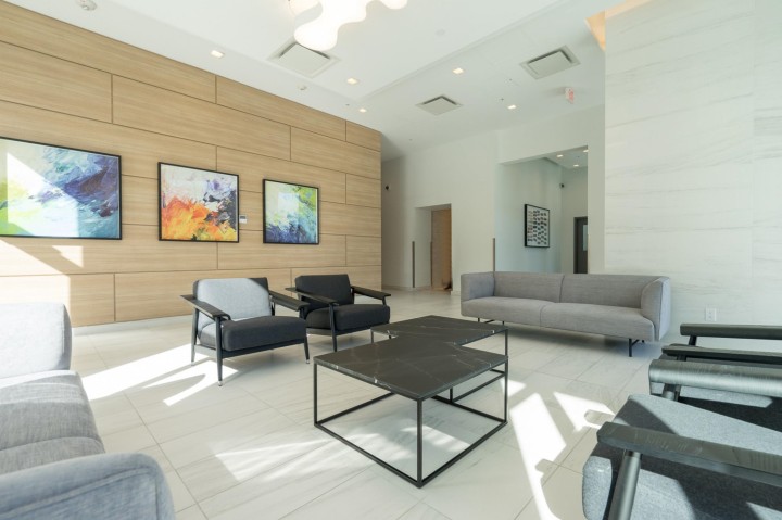 Photo 4 at 1702 - 5515 Boundary Road, Collingwood VE, Vancouver East