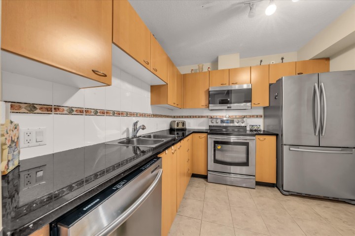 Photo 15 at 2302 - 1367 Alberni Street, West End VW, Vancouver West