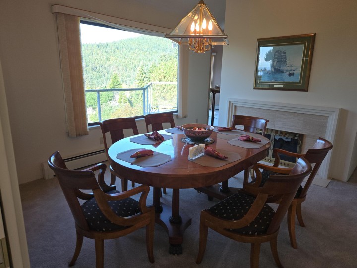 Photo 10 at 4764 Woodburn Road, Cypress Park Estates, West Vancouver