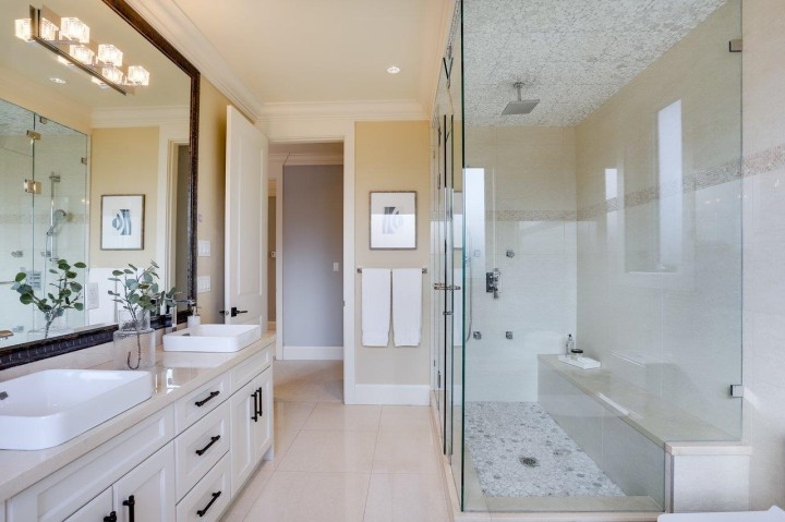 Photo 18 at 3760 W 17th Avenue, Dunbar, Vancouver West
