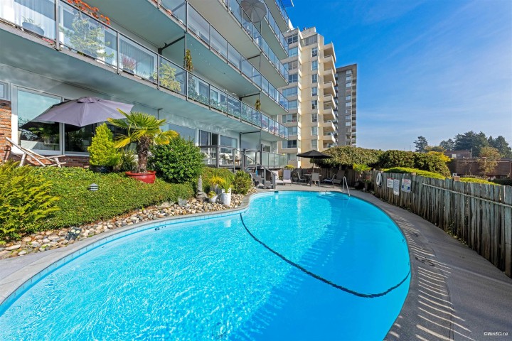 Photo 27 at 403 - 1845 Bellevue Avenue, Ambleside, West Vancouver
