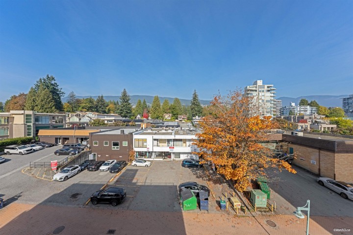 Photo 20 at 403 - 1845 Bellevue Avenue, Ambleside, West Vancouver
