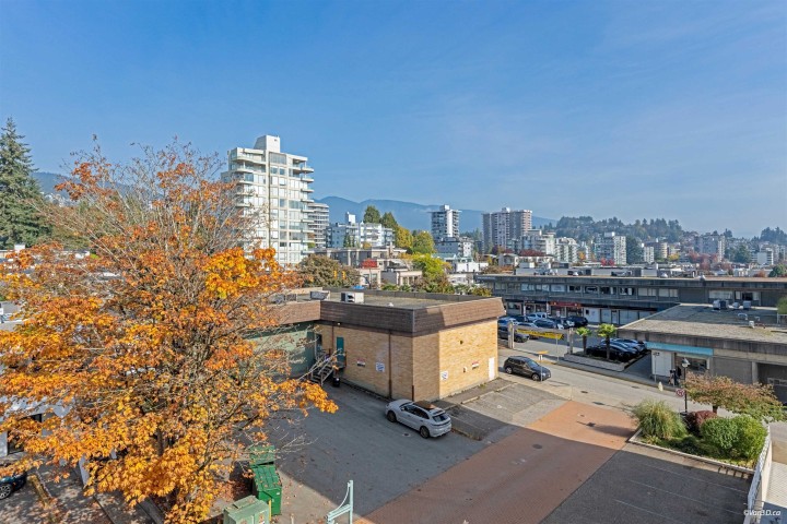 Photo 21 at 403 - 1845 Bellevue Avenue, Ambleside, West Vancouver