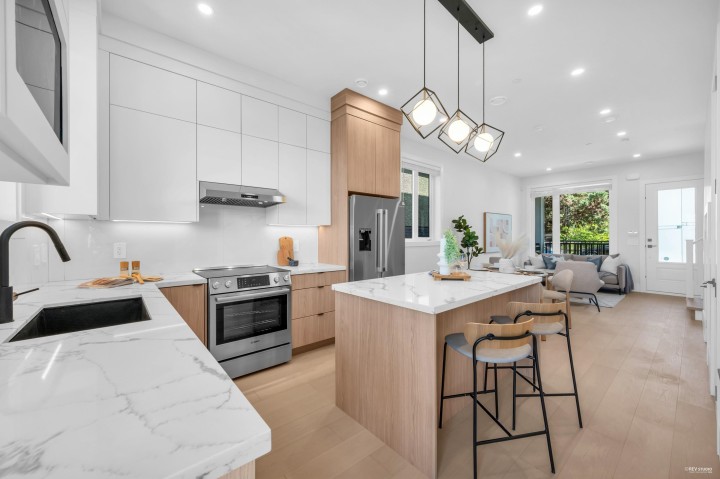 Photo 7 at 3417 Seaforth Drive, Renfrew Heights, Vancouver East