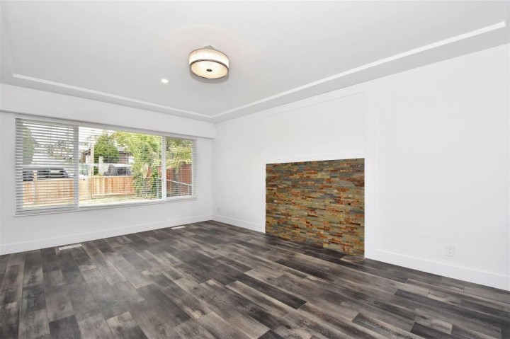 Photo 6 at 776 E 63rd Avenue, South Vancouver, Vancouver East