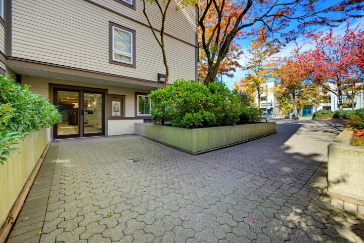 Photo 30 at 101 - 1040 E Broadway, Mount Pleasant VE, Vancouver East