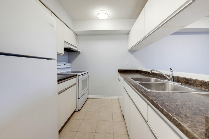 Photo 10 at 101 - 1040 E Broadway, Mount Pleasant VE, Vancouver East