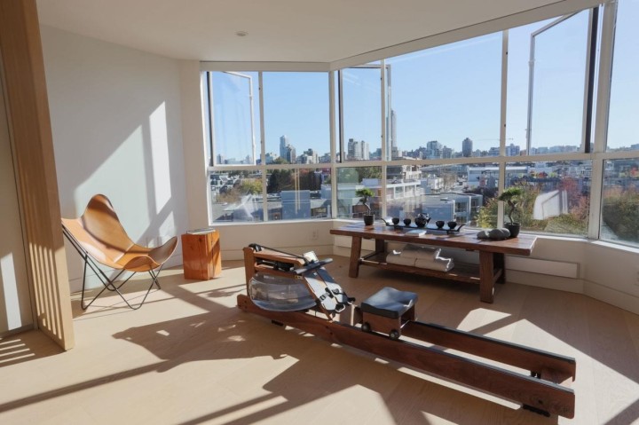 Photo 28 at 709 - 1490 Pennyfarthing Drive, False Creek, Vancouver West