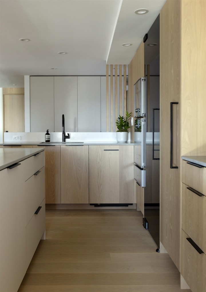 Photo 10 at 709 - 1490 Pennyfarthing Drive, False Creek, Vancouver West