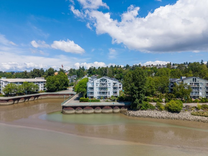 Photo 38 at 311 - 2020 E Kent Avenue South, South Marine, Vancouver East