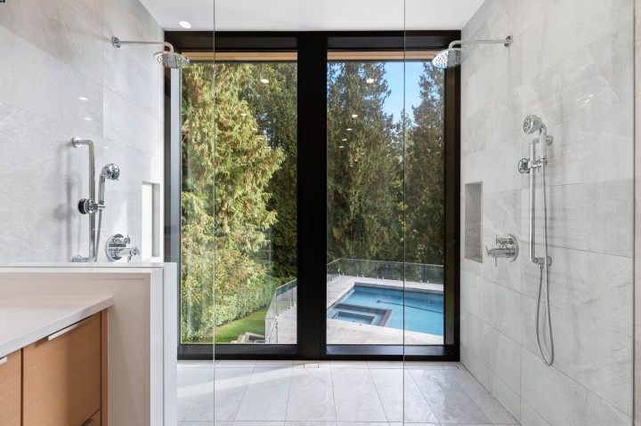 Photo 16 at 645 Ballantree Road, Glenmore, West Vancouver