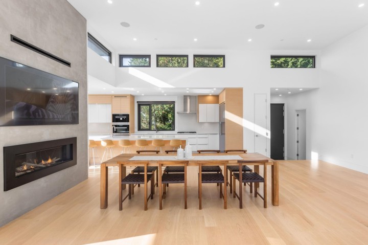 Photo 5 at 645 Ballantree Road, Glenmore, West Vancouver