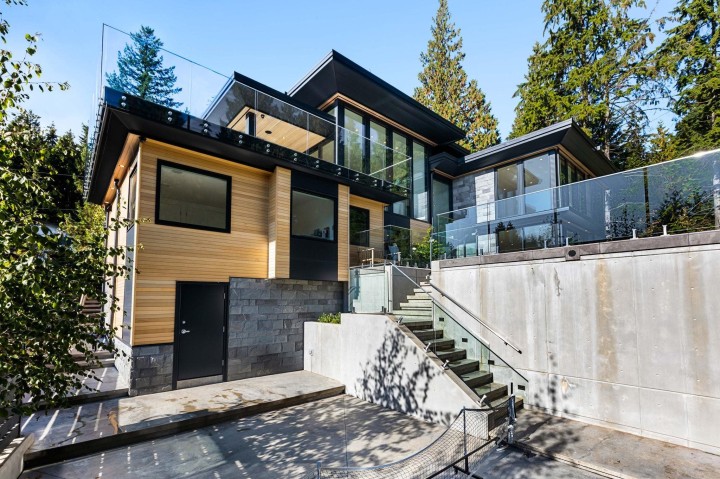 Photo 37 at 645 Ballantree Road, Glenmore, West Vancouver