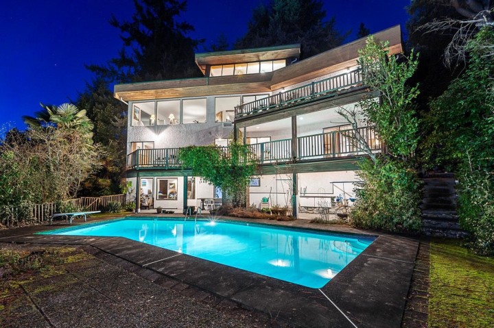Photo 1 at 5970 Condor Place, Eagleridge, West Vancouver