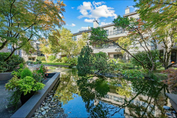 Photo 17 at 221 - 3769 W 7th Avenue, Point Grey, Vancouver West