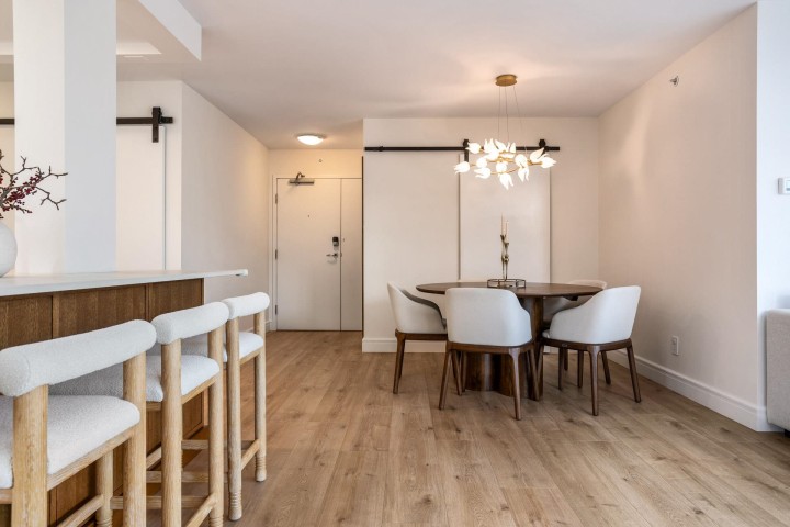 Photo 17 at 507 - 1201 Marinaside Crescent, Yaletown, Vancouver West