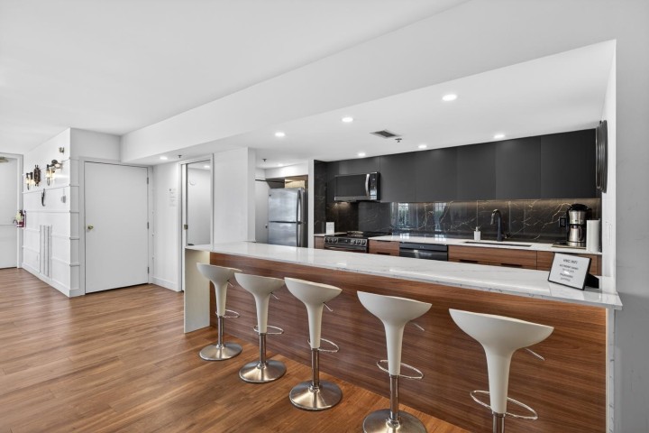 Photo 28 at 303 - 2080 E Kent Avenue South, South Marine, Vancouver East