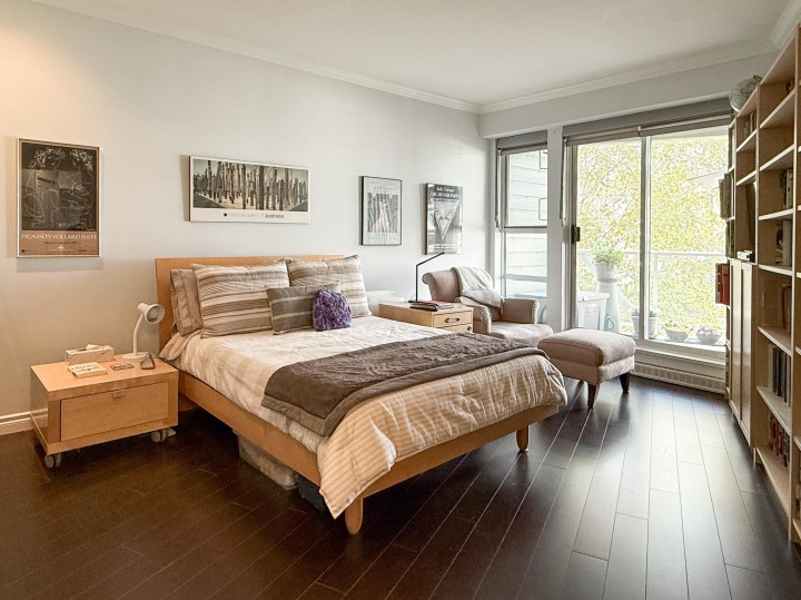 Photo 14 at 303 - 2080 E Kent Avenue South, South Marine, Vancouver East