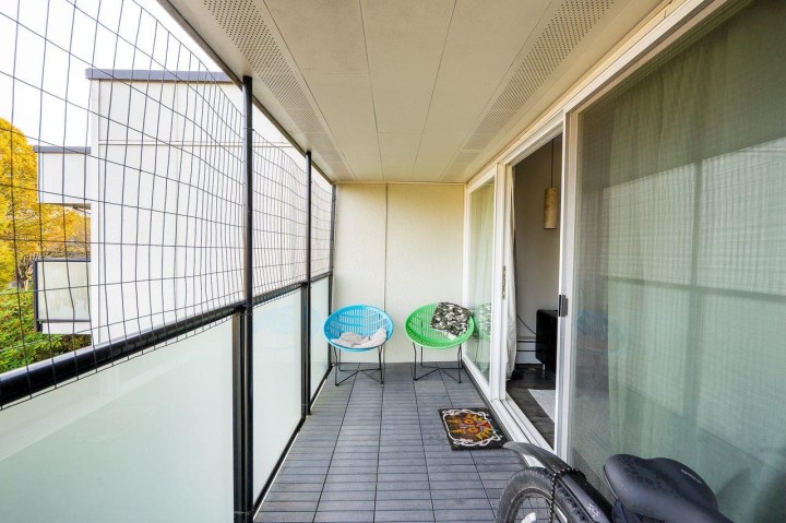 Photo 7 at 408 - 2333 Triumph Street, Hastings, Vancouver East
