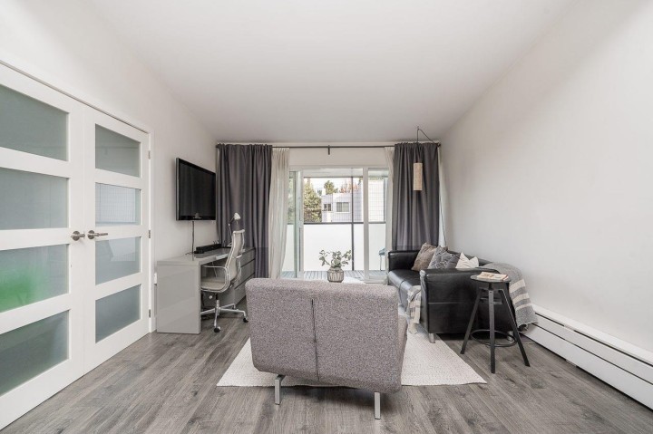Photo 10 at 408 - 2333 Triumph Street, Hastings, Vancouver East