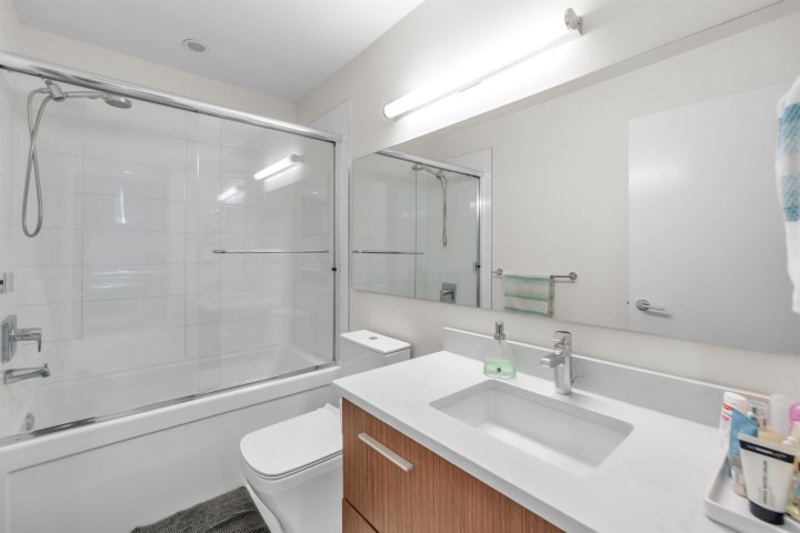 Photo 12 at 609 - 6033 Gray Avenue, University VW, Vancouver West