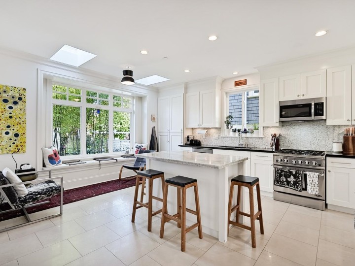 Photo 12 at 695 W 19th Avenue, Cambie, Vancouver West