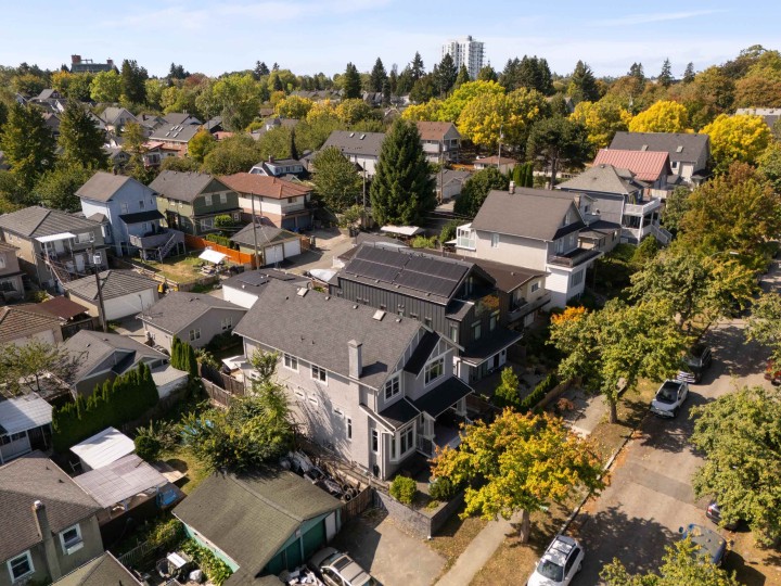 Photo 15 at 1382 E 17th Avenue, Knight, Vancouver East